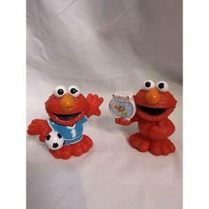 Hasbro Sesame Street Workshop Elmo PVC Figures Soccer Fish Tank Set Of 2